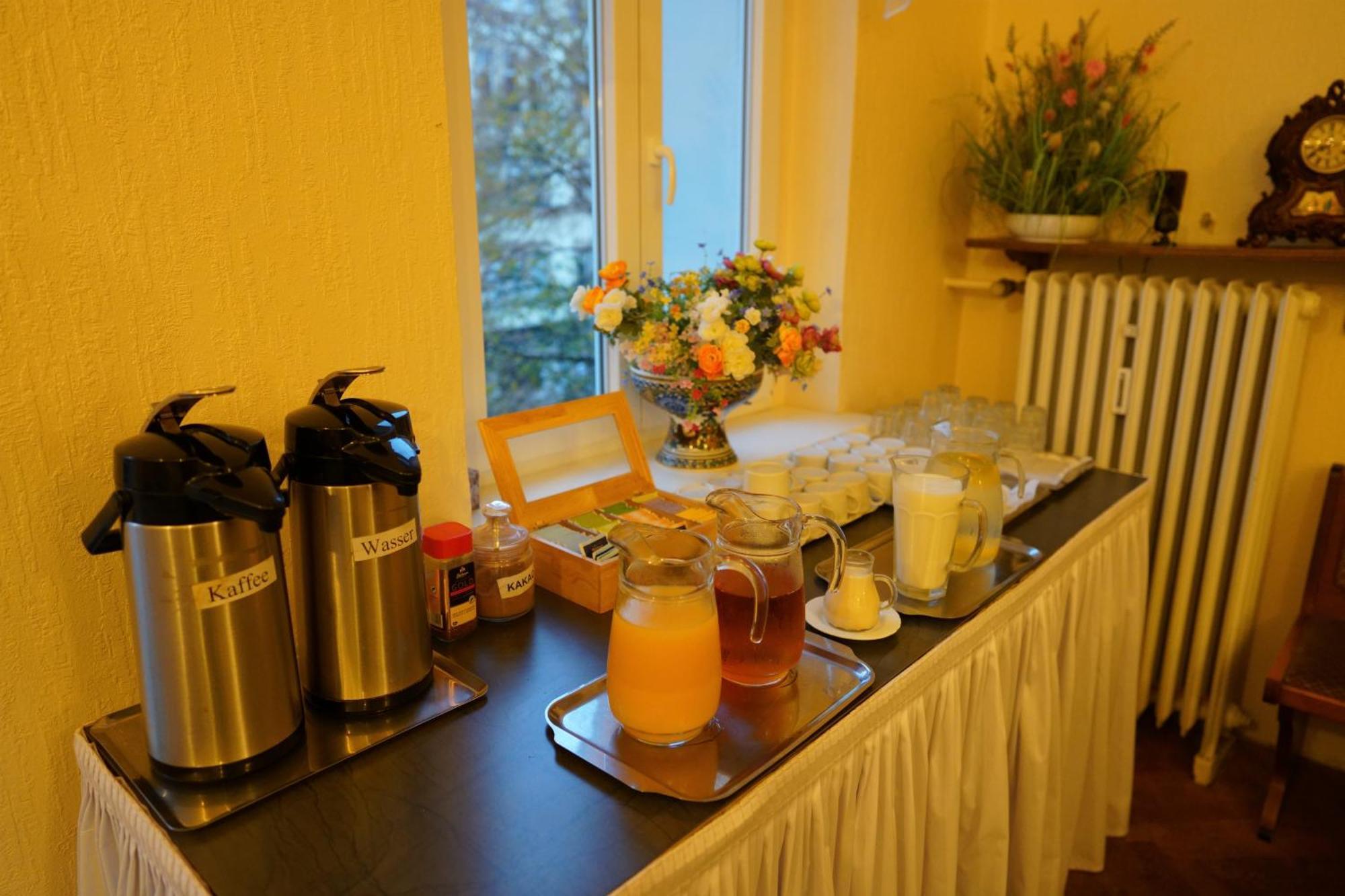 Hotelpension Margrit Берлин Экстерьер фото