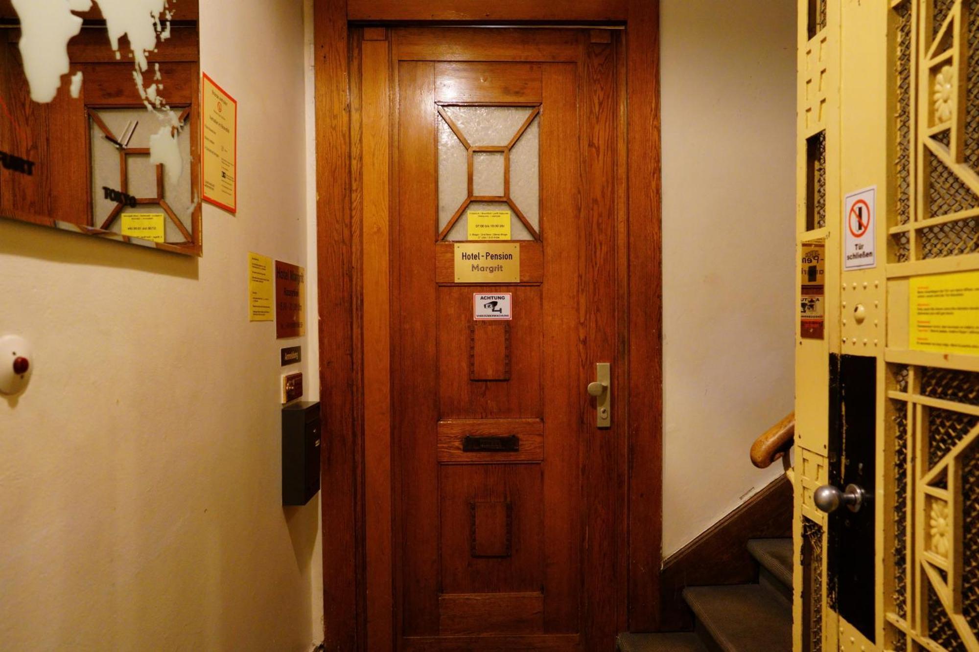 Hotelpension Margrit Берлин Экстерьер фото