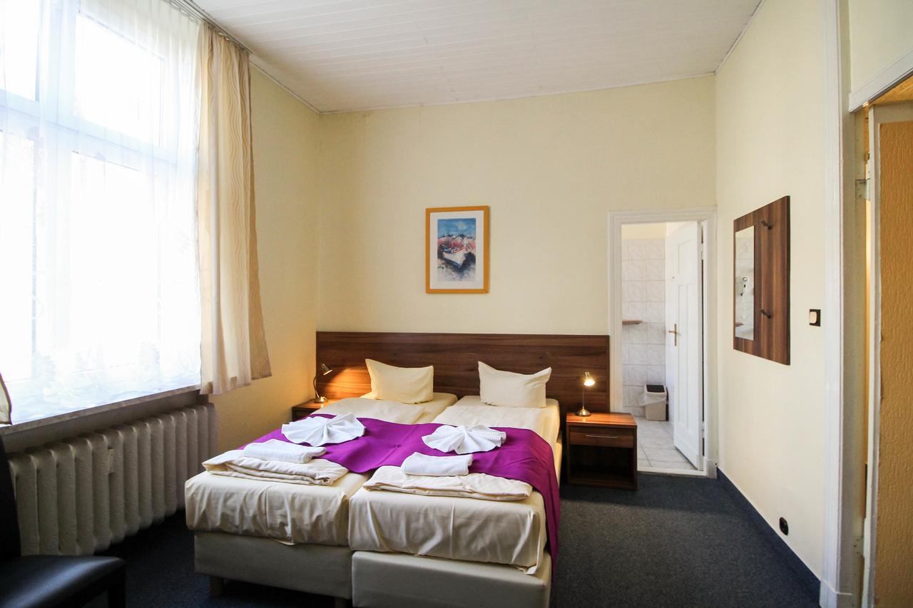 Hotelpension Margrit Берлин Экстерьер фото