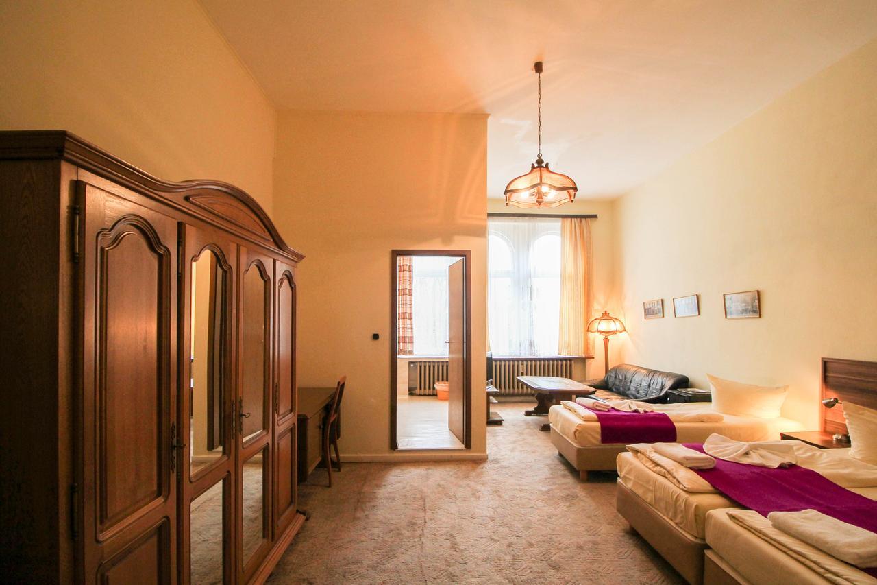 Hotelpension Margrit Берлин Экстерьер фото