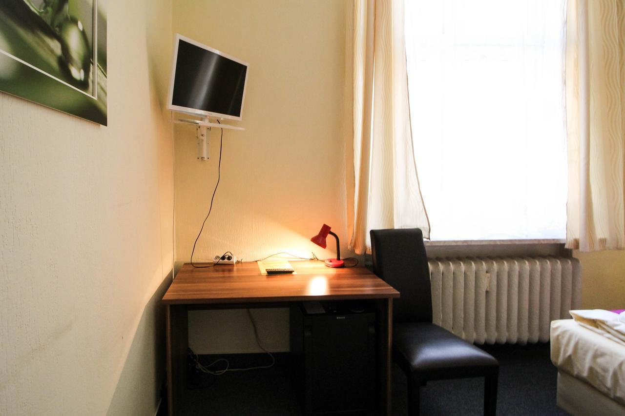 Hotelpension Margrit Берлин Экстерьер фото