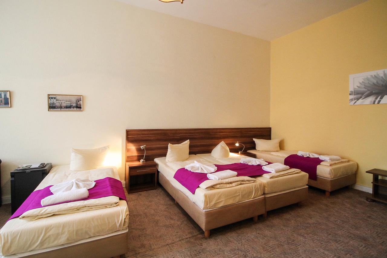 Hotelpension Margrit Берлин Экстерьер фото