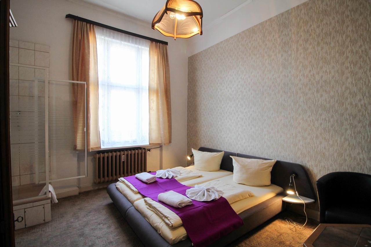Hotelpension Margrit Берлин Экстерьер фото