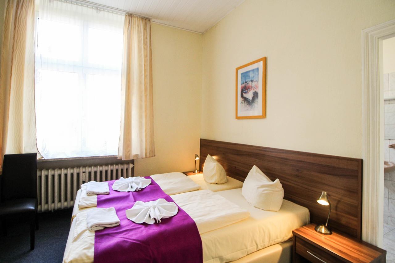 Hotelpension Margrit Берлин Экстерьер фото